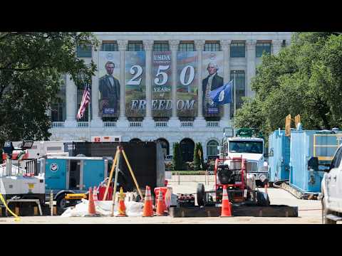 Trump's 250th celebration IN RUINS as artists BAIL one-by-one
