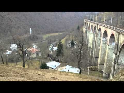 LA MIA COMPILATION DI TRENI REGIONALI IN TRANSITO SULLA CUNEO VENTIMIGLIA (CN) 29 - 3 - 2016