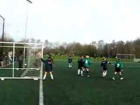 Firo scoort Eemnes E1 - Omniworld E7 14-0