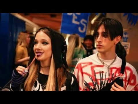 Robleis, Angela Torres - OMG (Lyric Video)