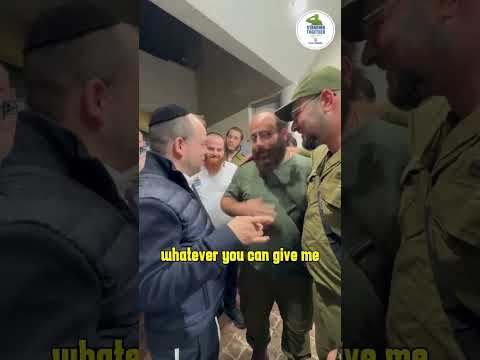 Soldier getting flown in to surprise family #israel
