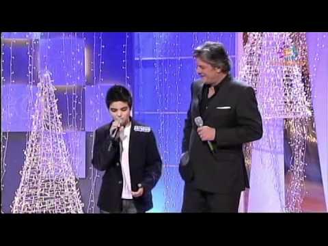 Abraham Mateo (12) y Francisco - Latino