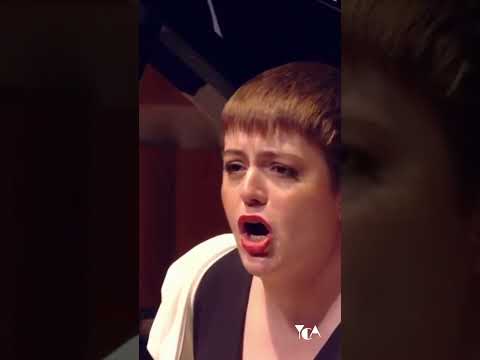 Erin Wagner, mezzo-soprano