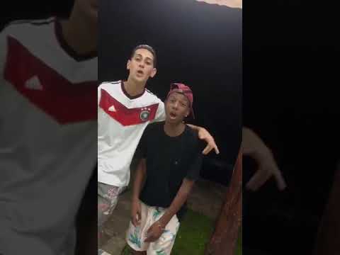 mc Rauleste - Praiou