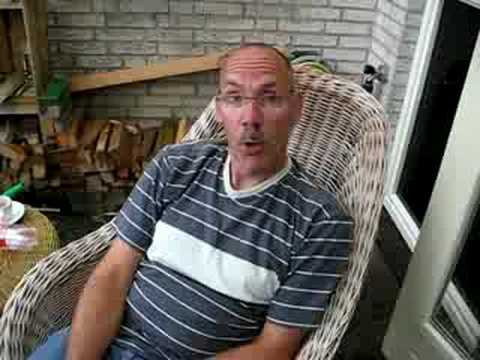 Leo en Gea na een fles sambuca