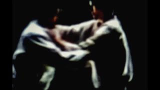 TRAINING with Ruth Goller – “finback”