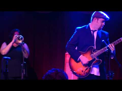 Soulive feat. Jennifer Hartswick - Vapor [HD] Bowlive III Night05