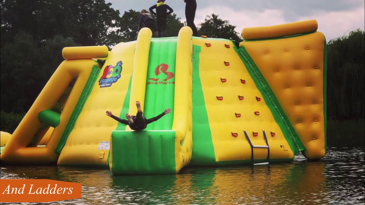 Multifunction Inflatable Water Tower For Lake Park 0.9mm PVC Tarpaulin Material