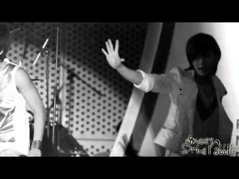 [FANCAM] 100818 Sweaty Onew - RDD cut @ Tomorrow Festival