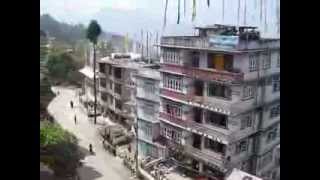 preview picture of video 'From a hotel balcony at Pelling'