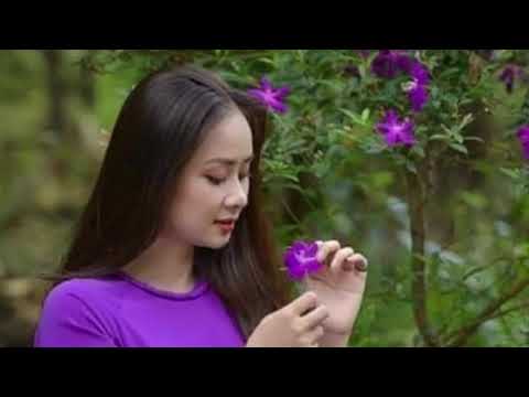 Thể hiện bởi Ngân Hà