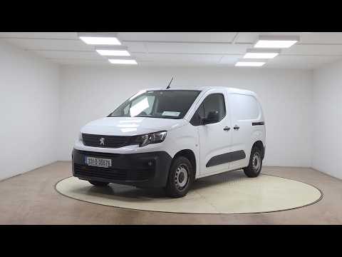 Video of Peugeot Partner PARTNER ACTIVE PLUS1.5 BLUE HD