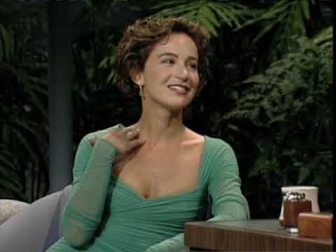 JOHNNY CARSON INTERVIEW JENNIFER GREY Feb 02 1990