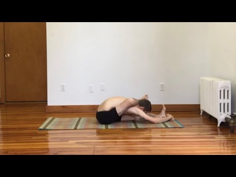 Skandāsana - Skanda’s Pose