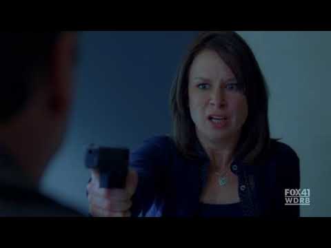 24 Chloe shoots jack