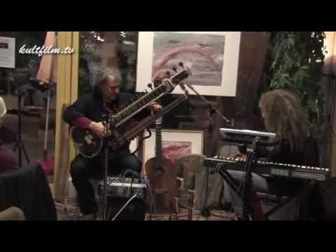 Maschenkunst trifft Perldesign