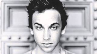 Cars, Clothes, Calories By Blackbear (Mat Musto) ft. Tyler Carter