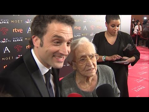 Daniel Guzmán llora la muerte de su abuela Antonia