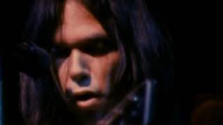 NEIL YOUNG--THE LONER &amp; CINNAMON GIRL (ACOUSTIC)