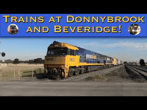 [HD] Trains at Donnybrook and Beveridge