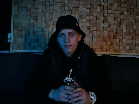 ONE LIFE SHOT #s02o02​ - WALEK - PER SEMPRE