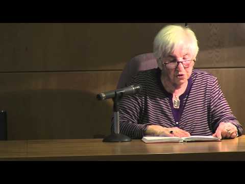 Esther Bejarano: Vom Mädchenorchester in Auschwitz zur Künstlerin für den Frieden