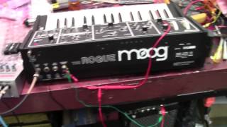 Video thumbnail for Moog Taurus II Controller  MIDI mod part 2 (by Synthpro) by synthpro