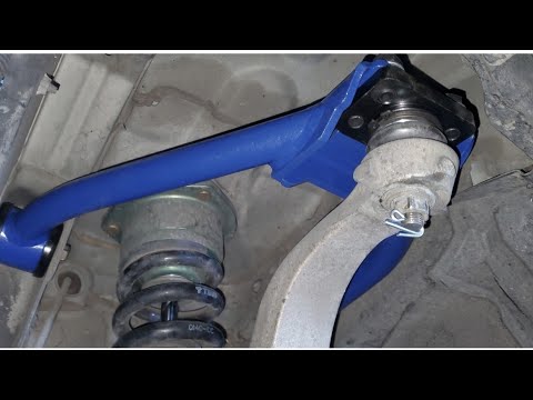 Infiniti G35 Coupe Megan Racing Front-upper Control Arms Installation