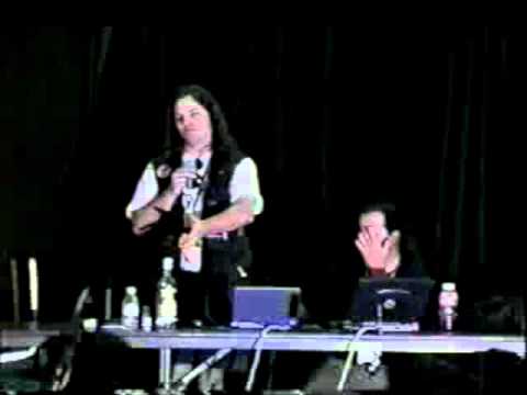 DEF CON 9 - Peter Shipley - 802.11b War Driving and Lan Jacking *