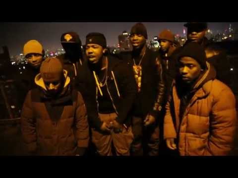 Juicce Hooligano Bullsdog Day