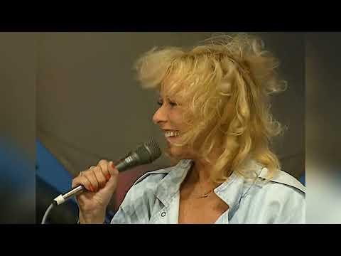 Bonnie St  Claire - Clap Your Hands And Stamp Your Feet