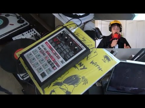 Chopping samples in SP-303 🎹🖤  Roland DR Sample SP303 tutorial lo fi beat making