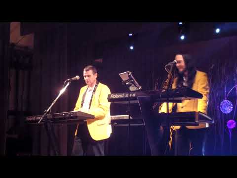 Retroansambel Cantare "Andante Andante" live @ Mõniste 2023