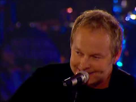 Nick Van Eede-Died In Your Arms and I've Been In Love Before [Live at Wolfsburg Arena, Germany 2006]