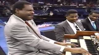 Carlton Pearson &amp; Billy Preston - How Great Thou Art