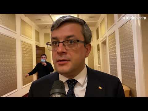 Питаме депутатите: Трябва ли да има зелен сертификат в парламента?