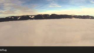 preview picture of video 'Blade QX350 über den Wolken'