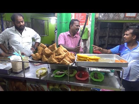 Chennai People Enjoying Lassi & Masala Milk - Street Food Chennai India