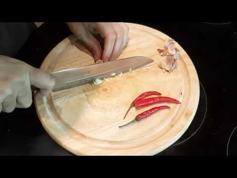 Yummy Thai Food: Eggplant with basil in chili sauce