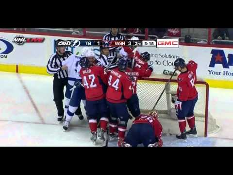 Dimitri Orlov hipchecks Steve Downie