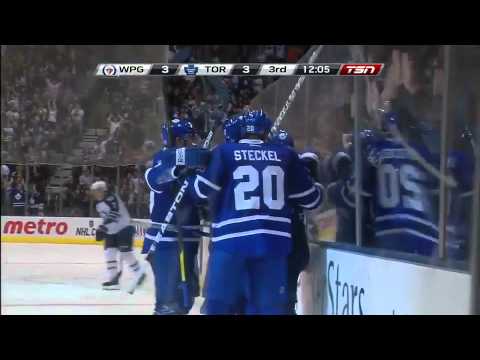 Maple Leafs tie game with 2 in 30 seconds 10/19/11