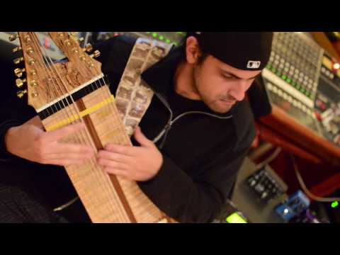 Felix Martin - BOM (Guitar World Premiere)