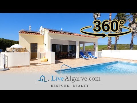 Excelente Moradia V3 com Piscina em Vila do Bispo