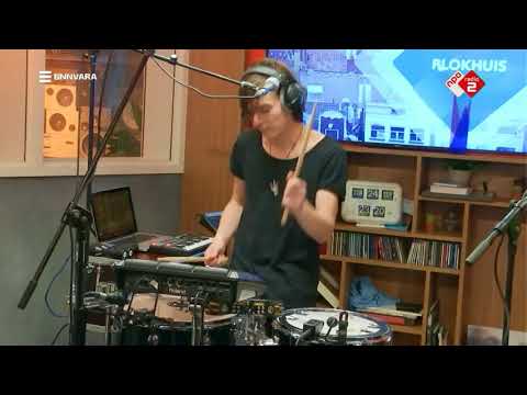 Nosoyo - Resonate (Alternative Version) live at Radio 2