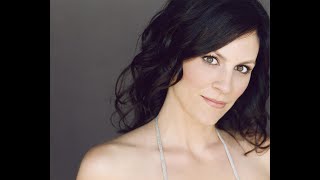 How To Find Beauty In The Pause: An Interview with Annabeth Gish video