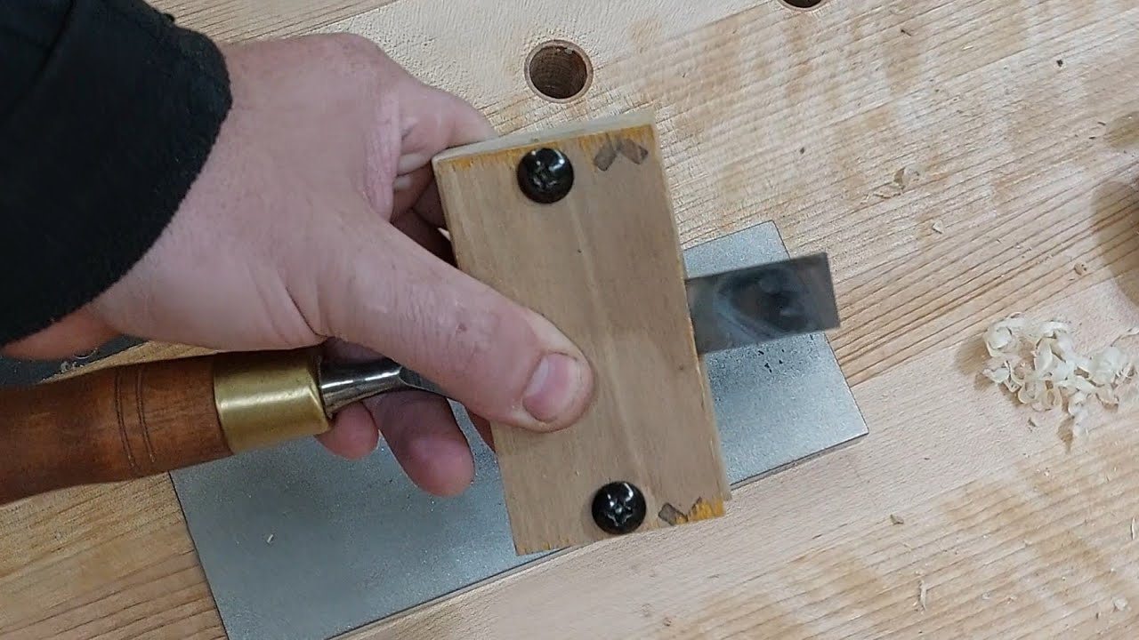 MAKE AND USE a sharpening jig in under 20 minutes
