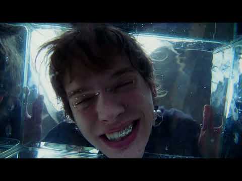 Leftovers - WOLKE (Official Video)