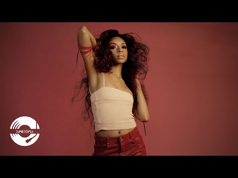 Ravyn Lenae - Love Me Not