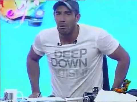 Radio Arvyla  - Anekdota Apo Oli tin Parea