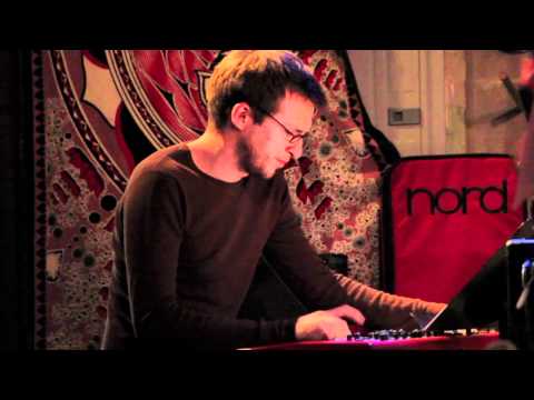 Mahavishnu Orchestra - Noonward Race HD